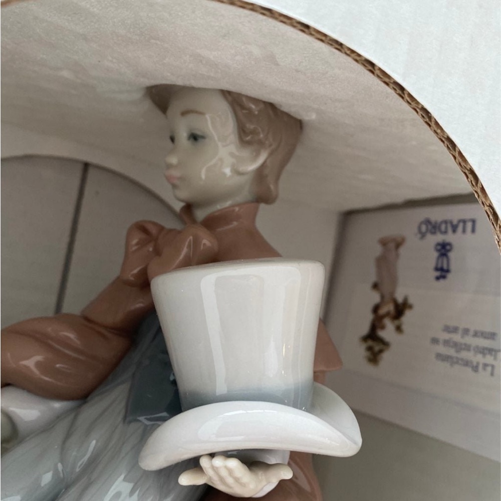 Lladro-magic boy Christmas gift